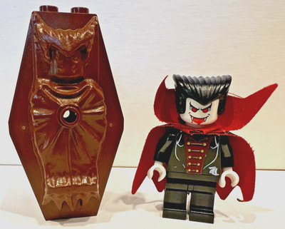 LEGO Studios Vampire Minifigure hrf005  Vampire's Crypt 1381 Vintage w/ coffin