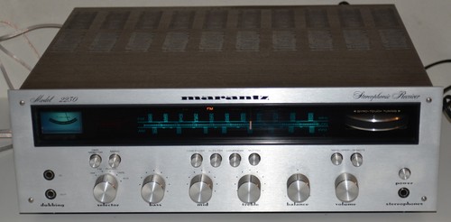 vintage Marantz 2230 Stereo Receiver Phono FM/AM Japan tested working