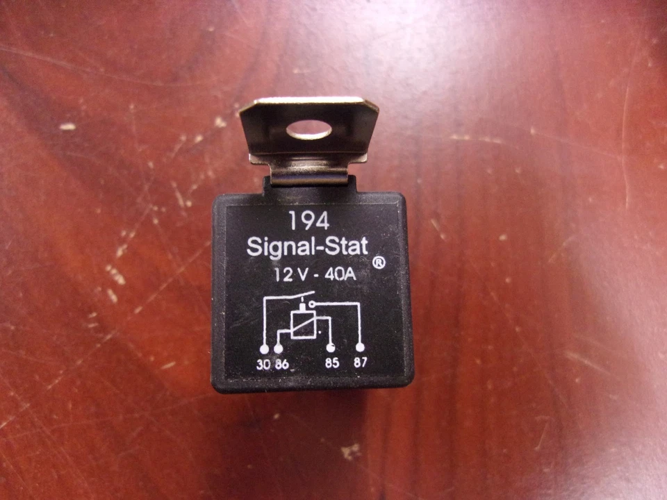 Lot of 14- Turn Signal Flashers Tridon, Wanger, TS, Schier, Napa, and More - Image 3 of 4