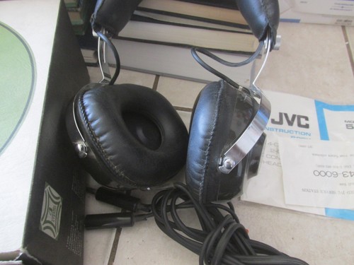PREOWNED JVC 4 Channel Hi Fi Headphones Model 5944/Original Box Instructions - Picture 3 of 11
