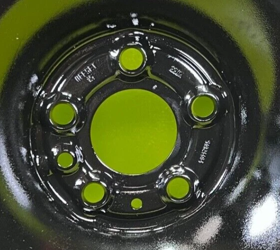 KIT NEUMÁTICO DE REPUESTO 16" CON GATO SE ADAPTA A: MODELOS FIAT 500 L 2014-2020 (4 PUERTAS) Foto 3 de 4