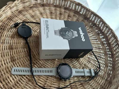 Wahoo Elemnt Rival Multisport GPS Uhr, DEFEKT