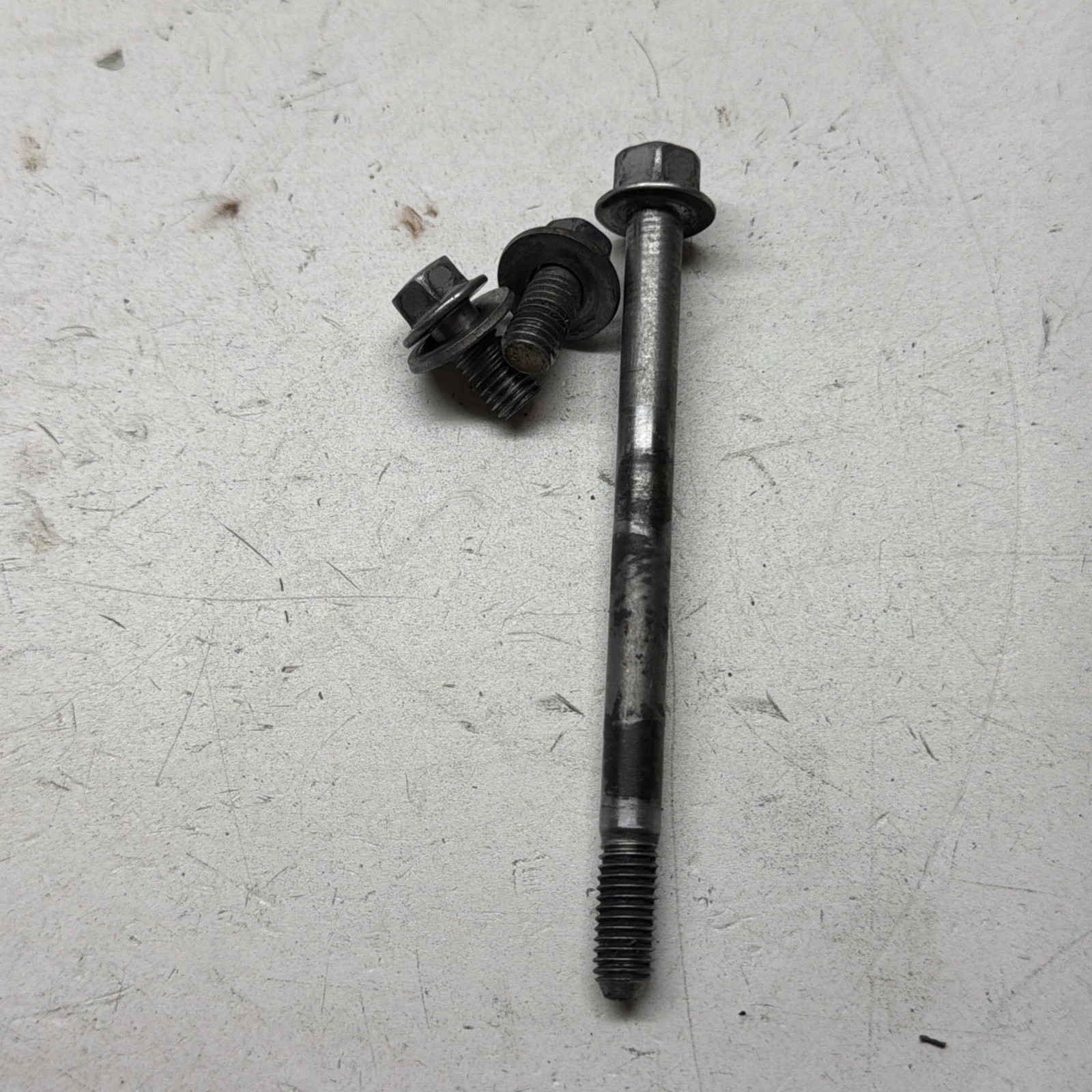 06 - 09 2006 YAMAHA YZ450F YZ 450 F OEM SUB FRAME MOUNTING BOLTS (3) HARDWARE