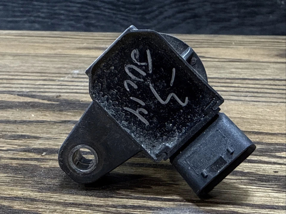 OEM Engine Ignition Coil 90080-19027 Toyota 4Runner Land Cruiser Tundra Sequoia - Image 4 of 4