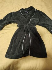 Boys Solid Green Robe Size 8