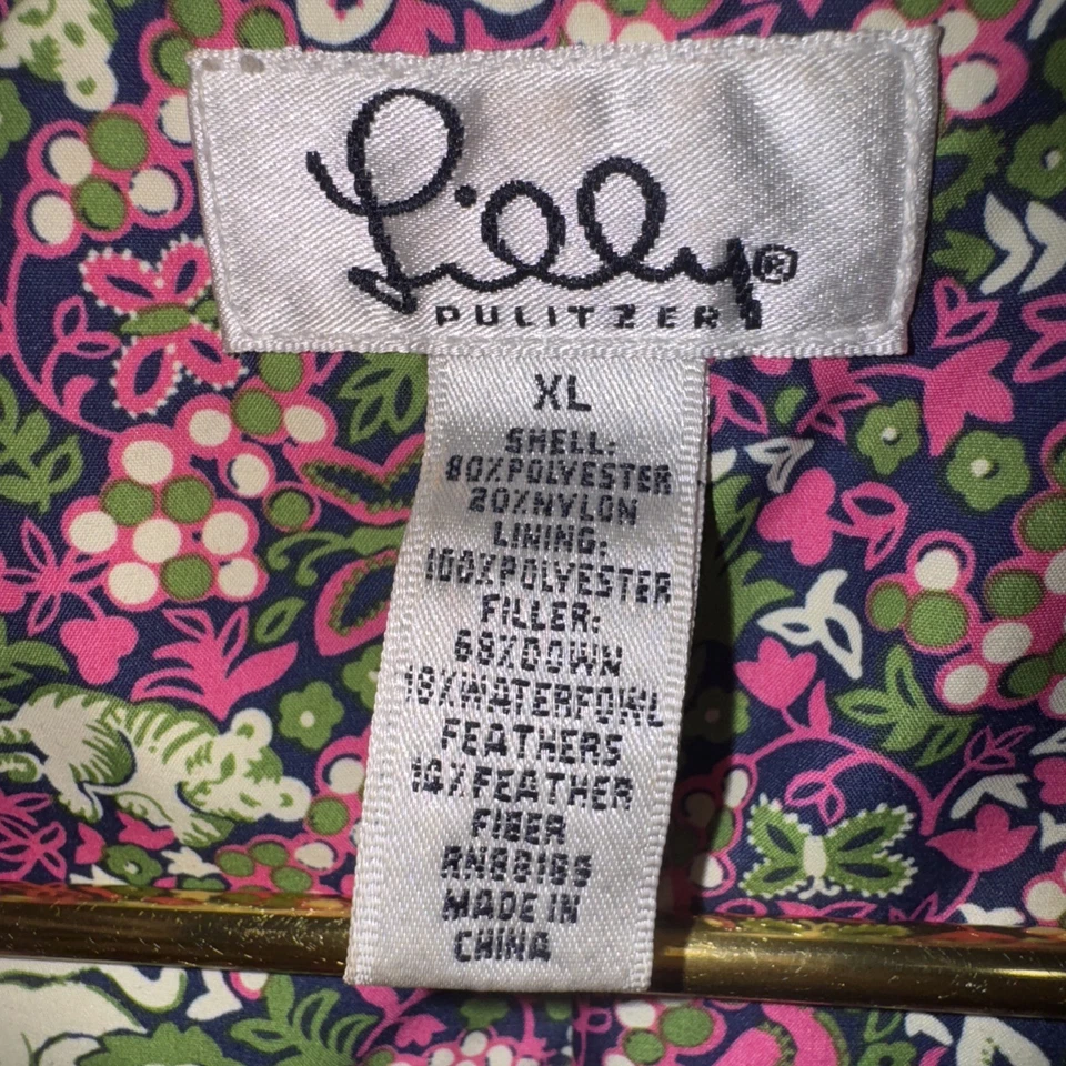 Lilly Pulitzer Brown Down Vest With Floral Lining Size XL - Image 3 of 4