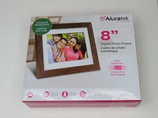 Aluratek 8” Distressed Wood Digital Photo Frame with Auto Slideshow NOB