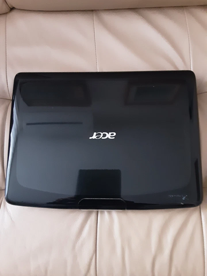 Notebook Acer Aspire 5920G - Intel C2Duo T5870 2,0 Ghz- ram 4Gb - HD 250Gb - Immagine 4 di 4