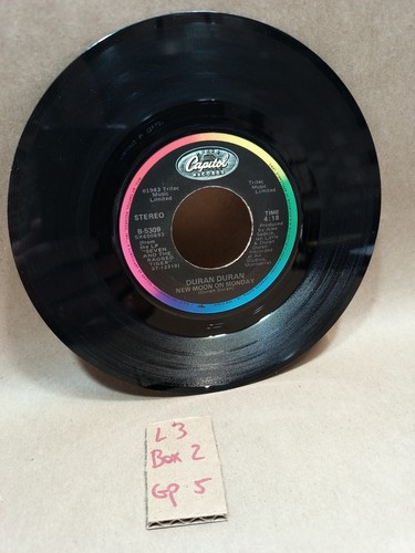 1980s POP, ROCK, ALT, RAP 45RPM singles. Ultrasonic clean. New sleeves. VG+ - Picture 102 of 201