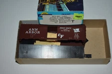 HO Scale Athearn Ann Arbor 40' Single Door Boxcar 1425 C35849