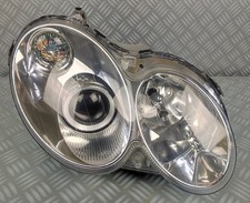 Frontscheinwerfer Mercedes-Benz CLK-Klasse W209 A1569760015 Xenon Rechts Headlig Frontscheinwerfer Mercedes-Benz CLK-Klasse W209 A1569760015 Xenon Rechts Headlig