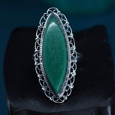 Size 7.75, vintage Mexican sterling 925 silver handmade ring with jade