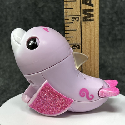Dolphin Fingerling Interactive Finger Figurine Lights Up and Talks 2019 WOWWEE