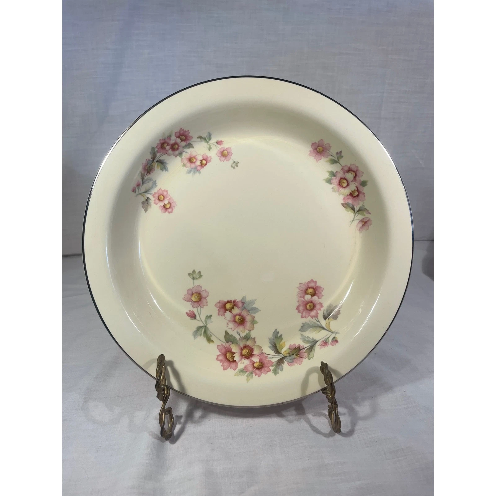 Vintage 9" Deep Dish Pie Plate Virginia Rose Kitchen Kraft Ovenware