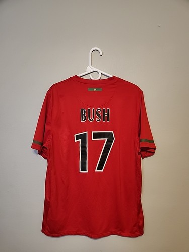PORTUGAL 2010 2011 HOME FOOTBALL SOCCER JERSEY NIKE 376894-611 #17 Bush L Rare - Afbeelding 2 van 19