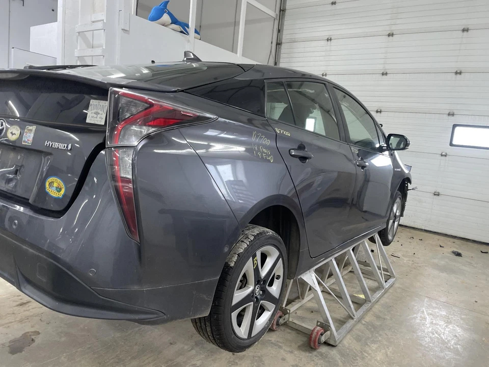 Medidor de velocímetro usado se adapta a: Toyota Prius Cluster Prius VIN FU 2018 7º y 8º Foto 4 de 4