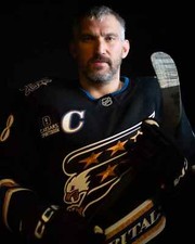 Alex Ovechkin Reverse Retro Posed Shot Washington Capitals 11x14   Hockey Photo