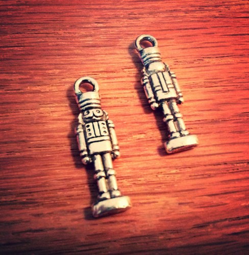 BULK Charms Nutcracker Pendants Antiqued Silver 2 Sided Christmas Findings 50pcs - Picture 2 of 2