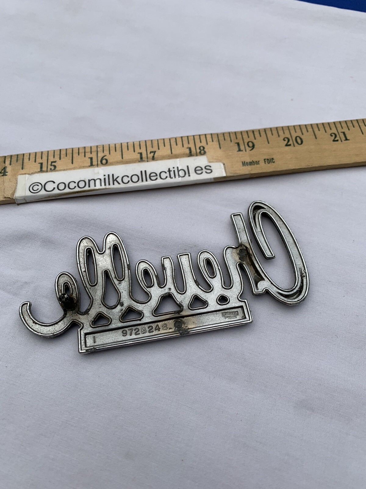 1974 1975 Chevrolet Chevelle Script Emblem Badge OEM 9728248 for 