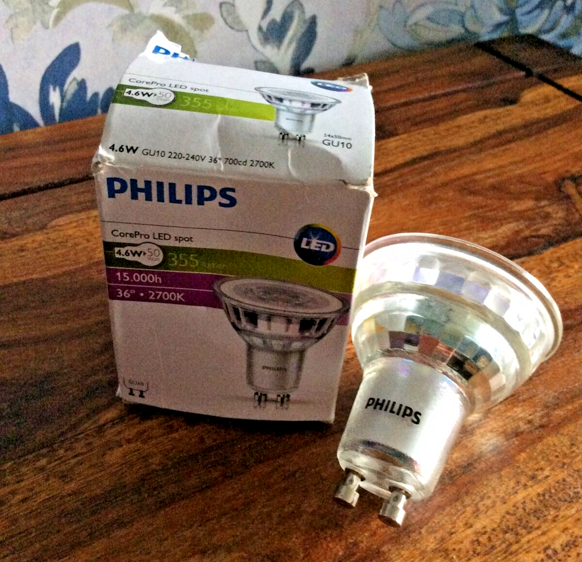 Philips Lighting Lamp LED Gu10 4.6W = 50W 2700K