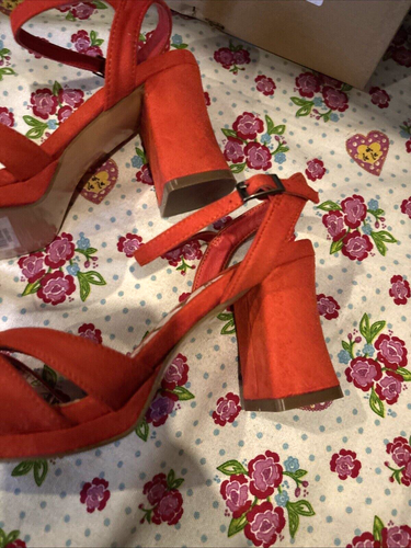 JOE BROWNS Ladies Orange Faux Suede Microsuede Peep Toe Heel Sandals Size 7 NEW - Picture 5 of 15