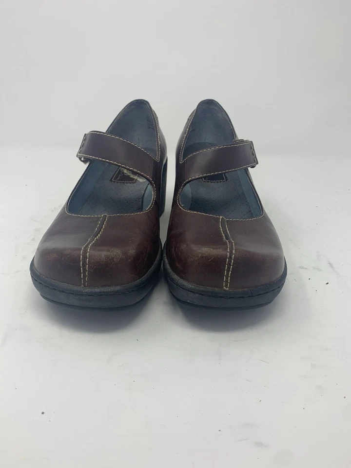 Cuña de cuero rojo Indigo By Clarks para mujer talla 7M Foto 2 de 4