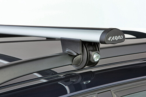 Barres De Toit Transversales OMAC Pour Kia Carens (2006-2013) - Argent - Charge Max 75kg - Neuf Sous Emballage
