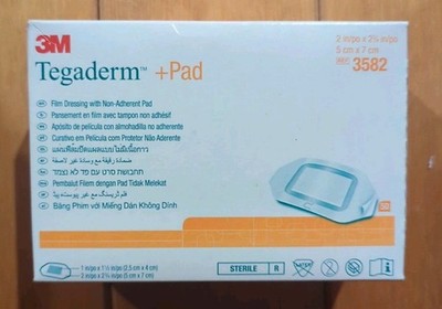 3M Tegaderm Transparent Film Dressings w/ Pad 2'' x 2 3/4''  # 3582 (Box of 50) 