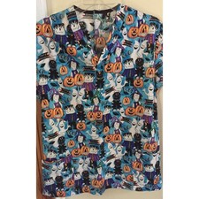 Unlabeled Halloween Scrub Small Short Sleeve Front Pockets Chest 19 Inches