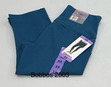 32 Degrees Cool Women's Soft Active Capri Legging Pants, Blue, Size XS