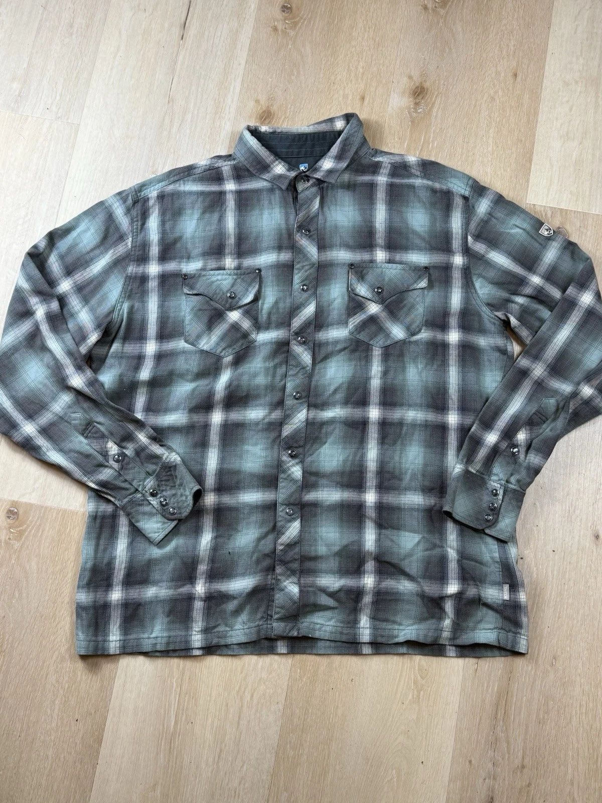 KUHL Men’s Flannel Shirt XL LowDown Plaid Pearl Snap Long Sleeve Outdoor