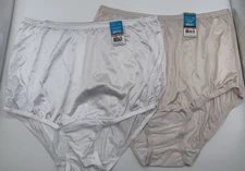 Vanity Fair Perfectly Yours Brief Sz 7 Beige White 2 Pairs High Satin New