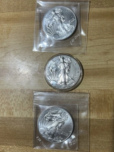 New ListingLot of 3 - 2015 American Silver Eagle 1 oz BU