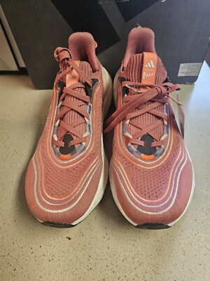 Adidas Men Ultraboost Light X Parley Road Running Sneakers HQ1402 Size 10  Pink