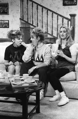 Siobhan Fallon as Meg, Melanie Hutsell as Di, Beth Cahill as P - 1992 TV Photo 3