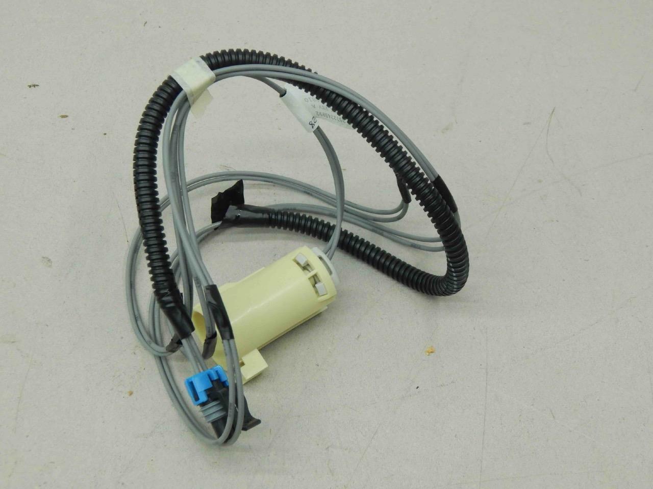 Navistar ​3572245P92, 3572245F91, 2590015566167 Electric FWD Temp 