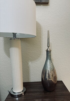 A large John Walsh Walsh straw opalescent glass rustic thorn posy vase