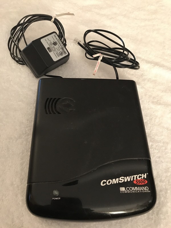 Command Communications Com (CS5500) 4-Ports External Switch w/Instructions