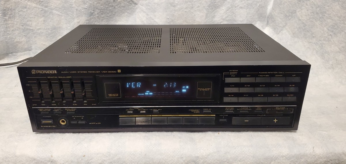 Vintage Pioneer VSX-2000 Audio/Video Stereo Receiver ( Works