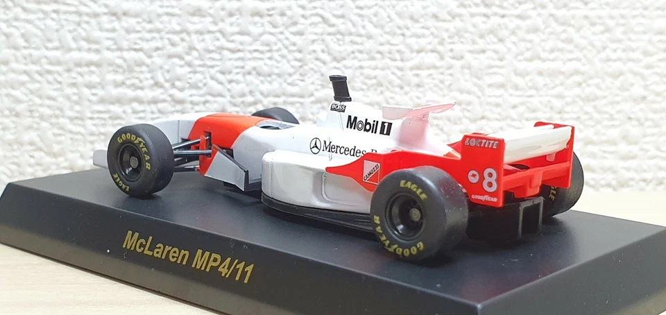 1/64 Kyosho F1 MCLAREN MERCEDES MP4-11 #7 HAKKINEN 压铸汽车模型 — 第 3/4 张图片