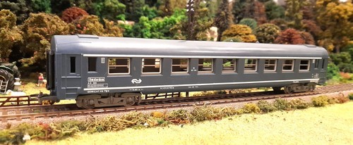 * 1/87 HO * Jouef * HDI NS Intercity 1st Class Carriage Amsterdam #7351 * 5706 * | Condition: Used