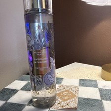 Snowflakes  Cashmere Bath  Body Works Fine Fragrance Mist 8 fl oz
