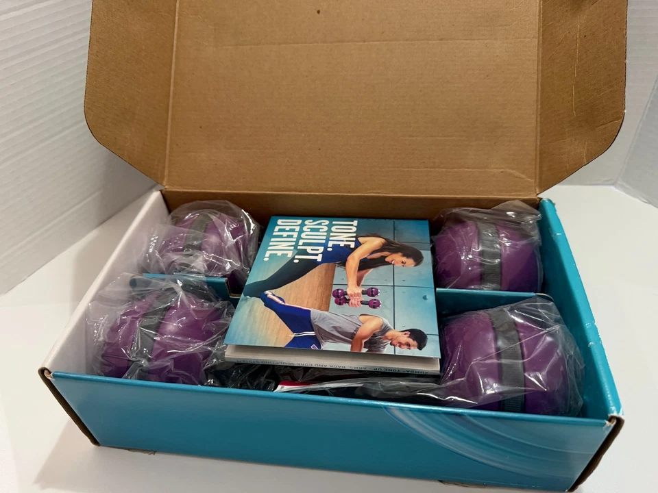 ZUMBA TONE UP - Braços, costas e sistema de escultura de núcleo com bastões de tonificação 2.5# NOVO! - Imagem 4 de 4