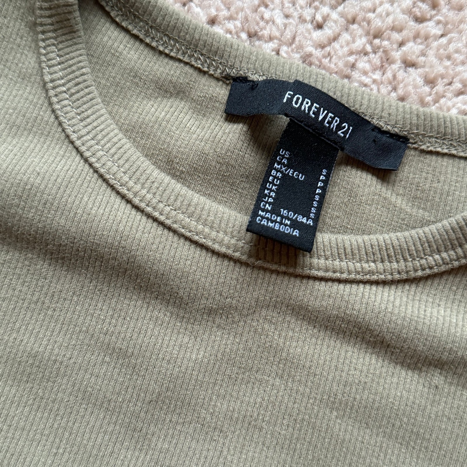 Forever 21 Ribbed Solid Crop Top - image 3