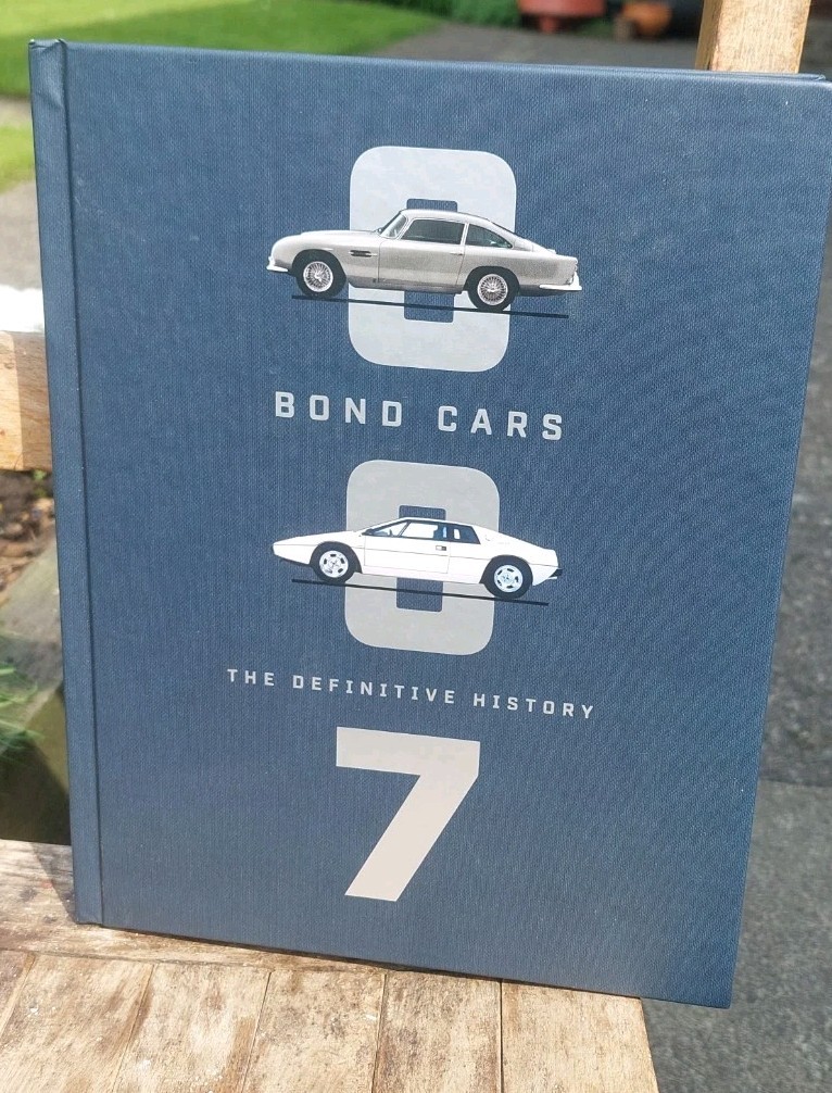 Bond Cars 007 The Definitive History by Jason Barlow 2020 Hardcover
