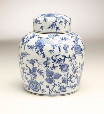 AA Importing 59953 9 Inch Blue & White Ginger Jar