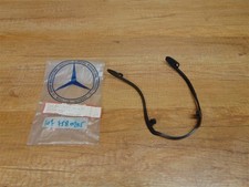 Heckdeckel Griff Zwischenschicht Original Mercedes R107/W114/W115 - A1077580205 Heckdeckel Griff Zwischenschicht Original Mercedes R107/W114/W115 - A1077580205