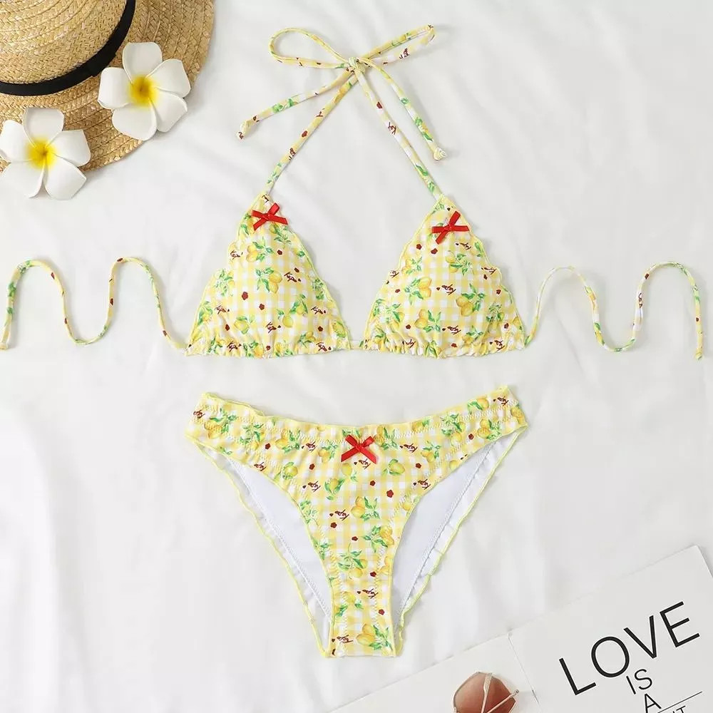 Bikini Amarillo Fantasía Con Arcos Rojo Limones Vichy Estilo Pin-Up 103D35F81