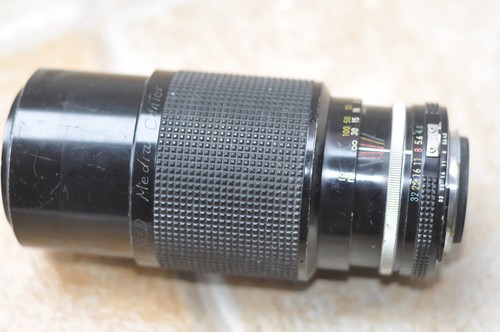 Nikon Zoom NIKKOR 80-200mm f/4.5 Manual Focus Lens, Tested - Picture 3 of 15