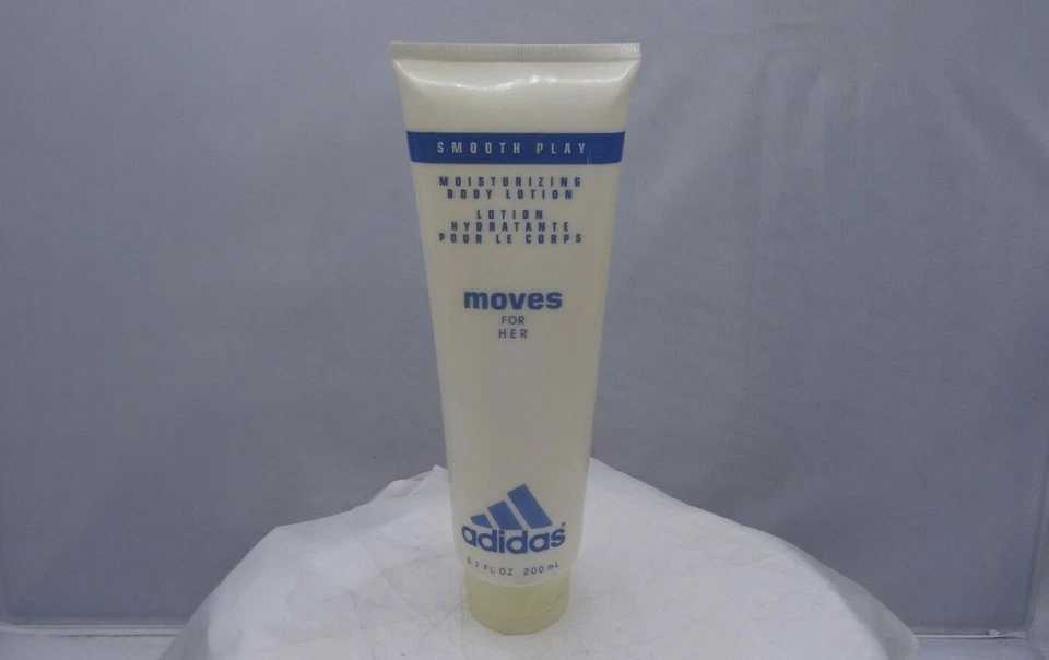 ADIDAS MOVES HER LOCIÓN CORPORAL HIDRATANTE JUEGO SUAVE 6,7 fl oz Foto 2 de 2